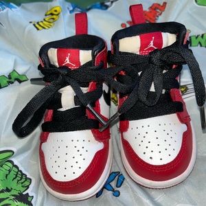 Jordan Retro high top 1s 7c